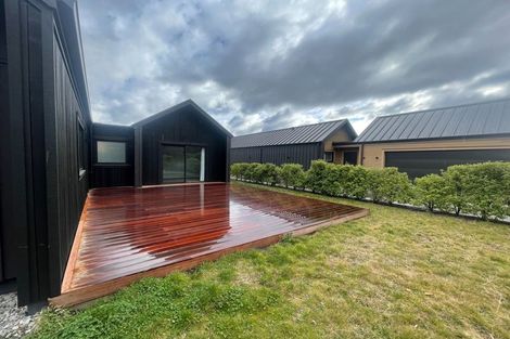Photo of property in 19 Glenfiddich Road, Jacks Point, Queenstown, 9371