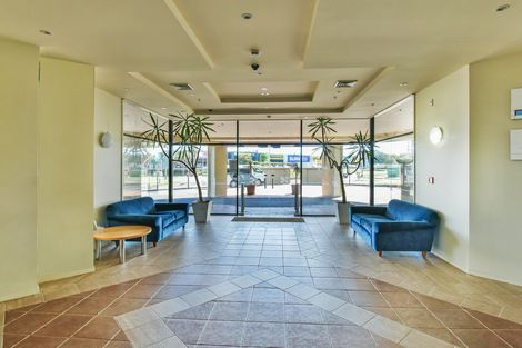 Photo of property in The Rennaissance, 1g/18 Ronwood Avenue, Manukau, Auckland, 2104