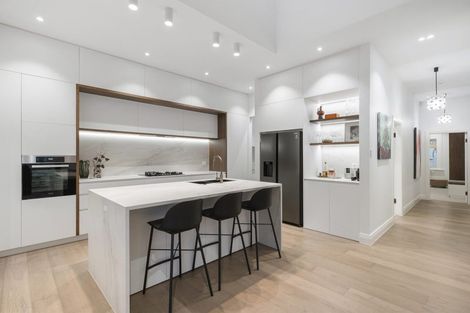 Photo of property in 23 Ferry Street, Seatoun, Wellington, 6022