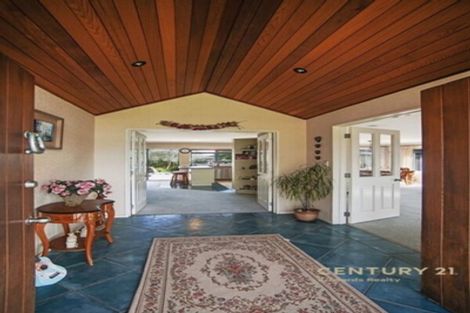 Photo of property in 21 Macnean Drive, East Tamaki Heights, Auckland, 2016