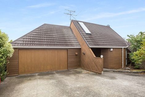 Photo of property in 4 Eclipse Lane, Whitby, Porirua, 5024