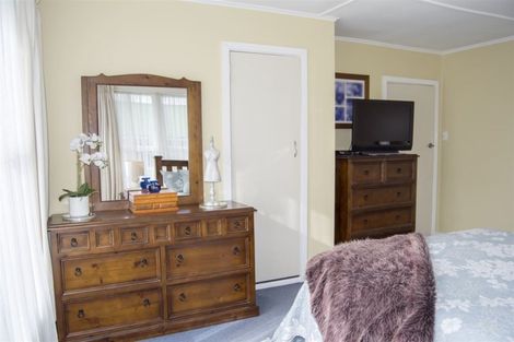 Photo of property in 17 Main Road, Harihari, 7884