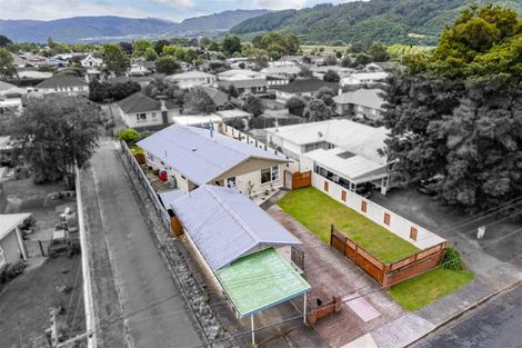 Photo of property in 53 Kashmir Avenue, Clouston Park, Upper Hutt, 5018