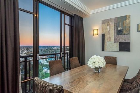 Photo of property in The Metropolis Apartments, 3303/1 Courthouse Lane, Auckland Central, Auckland, 1010