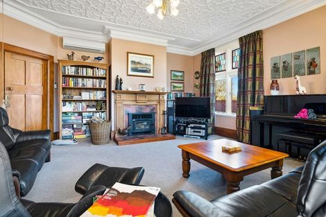 Photo of property in 45 Towey Street, South Hill, Oamaru, 9400