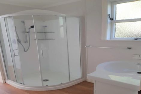 Photo of property in 8 Muhunoa West Road, Ohau, Levin, 5570