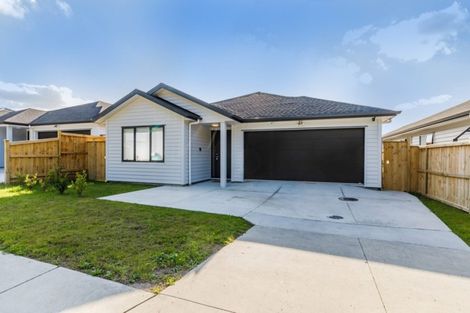 Photo of property in 91 Nobilo Road, Kumeu, 0810