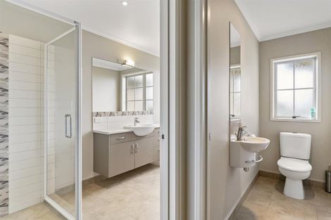 Photo of property in 8 Donelle Place, Te Puke, 3119