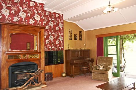 Photo of property in 126 Oneriri Road, Kaiwaka, 0573