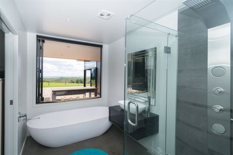 Photo of property in 69 County Heights Drive, Aokautere, Palmerston North, 4471