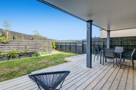 Photo of property in 2/19 Ringi Lane, Orewa, 0931