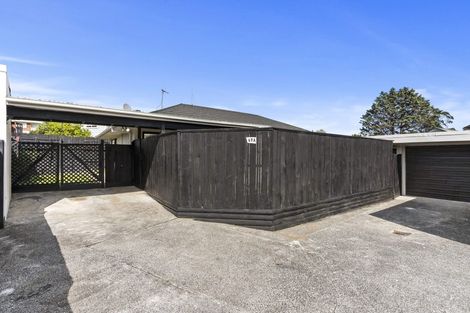 Photo of property in 1/49 Larne Avenue, Pakuranga Heights, Auckland, 2010