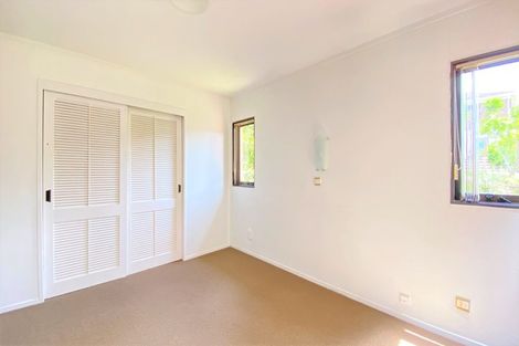 Photo of property in 6 Wanganella Place, Lynfield, Auckland, 1042