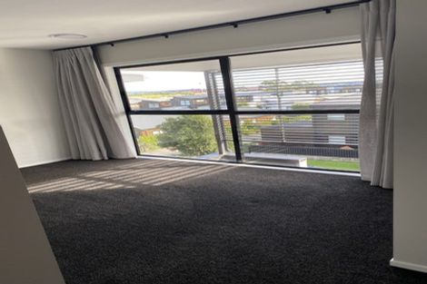 Photo of property in 81 Bomb Point Drive, Hobsonville, Auckland, 0616