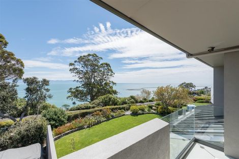 Photo of property in 141 Princes Drive, Britannia Heights, Nelson, 7010