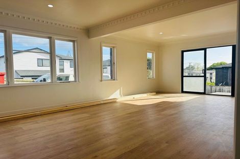 Photo of property in 46 Christmas Road, Manurewa, Auckland, 2102