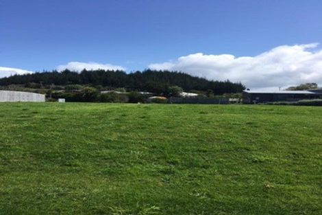 Photo of property in 19 Waikohua Place, Ruakaka, 0116