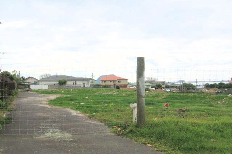 Photo of property in 60 Hinewa Road, Otumoetai, Tauranga, 3110