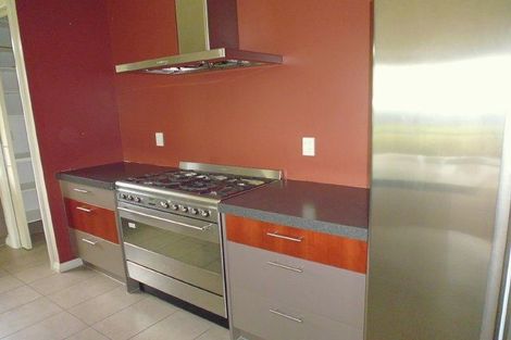 Photo of property in 9 Puriri Road, Waikanae, 5036