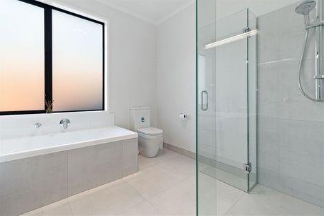 Photo of property in 44 Spikes Way, Whitianga, 3510