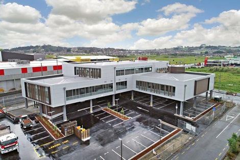 Photo of property in 1 Gallipoli Place, Flat Bush, Auckland, 2019