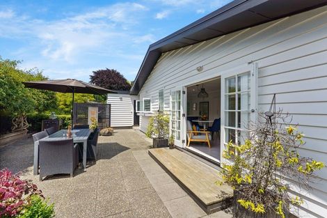 Photo of property in 7 Ngarara Road, Waikanae, 5036