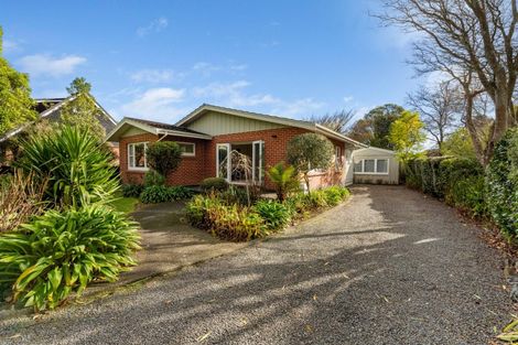 Photo of property in 26 Walton Avenue, Waikanae, 5036