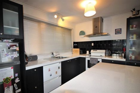 Photo of property in 90 Ashworth Street, Alexandra, 9320