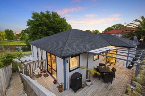 Photo of property in 4 Brownlee Place, Pukekohe, 2120