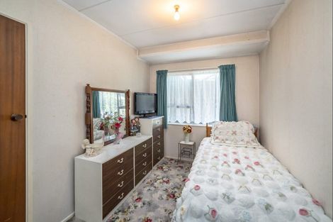 Photo of property in 28 Churchill Crescent, Featherston, 5710