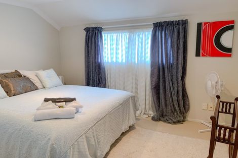 Photo of property in 106 Meadowland Drive, Somerville, Auckland, 2014