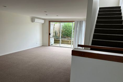 Photo of property in 69 Albionvale Road, Glen Eden, Auckland, 0602