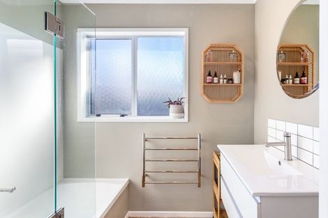 Photo of property in 28 Raukura Street, Turangi, 3334