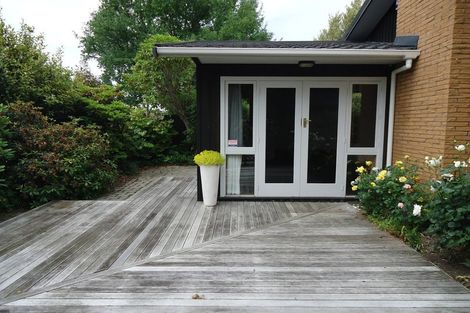 Photo of property in 9 Parkstone Avenue, Ilam, Christchurch, 8041