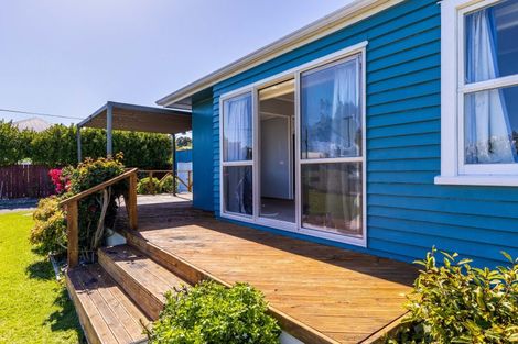 Photo of property in 131 Ngamotu Road, Spotswood, New Plymouth, 4310