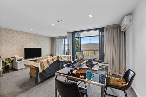 Photo of property in 2-06/424 Maunganui Road, Mount Maunganui, 3116