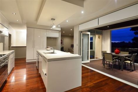 Photo of property in 116 Kittiwake Drive, Schnapper Rock, Auckland, 0632