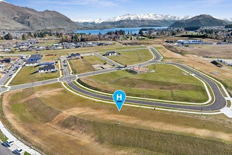 Photo of property in 10 Simpson Crescent, Wanaka, 9305