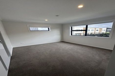 Photo of property in 660e Swanson Road, Swanson, Auckland, 0612