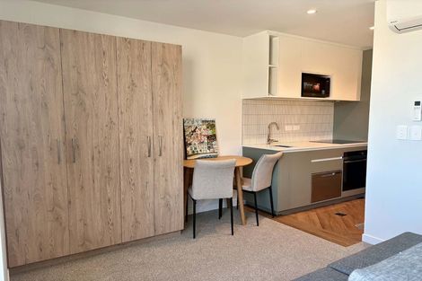 Photo of property in 603/32 Kent Terrace, Mount Victoria, Wellington, 6011
