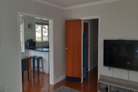 Photo of property in 3 Kashmir Avenue, Clouston Park, Upper Hutt, 5018