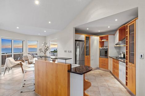 Photo of property in 88 Churchill Road, Murrays Bay, Auckland, 0630
