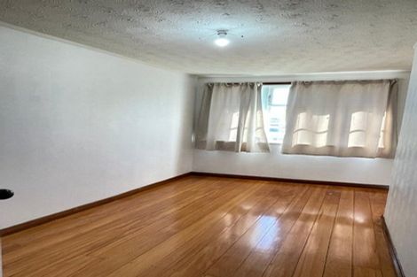 Photo of property in 87 Hillsborough Road, Hillsborough, Auckland, 1042
