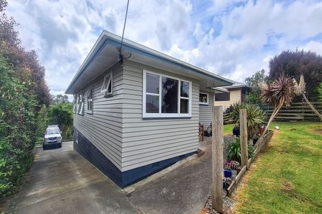 Photo of property in 111 Hurndall Street East, Maungaturoto, 0520