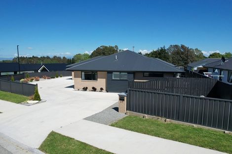 Photo of property in 27 Clydesdale Drive, Holmes Hill, Oamaru, 9401