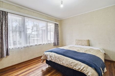 Photo of property in 135 Forrest Hill Road, Forrest Hill, Auckland, 0620