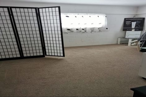 Photo of property in 203 Royal Road, Massey, Auckland, 0614