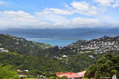 Photo of property in 4b Sarah Way, Crofton Downs, Wellington, 6035