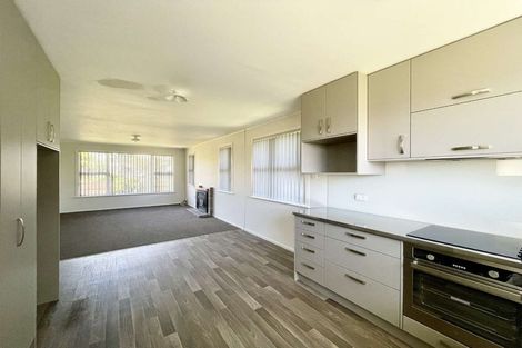 Photo of property in 142 Cracroft Street, Waitara, 4320