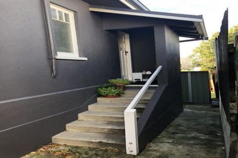 Photo of property in 16 Edgecumbe Road, Tauranga, 3110